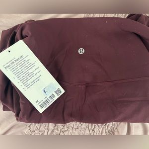 Lululemon AlignHR pant 28”. Size 20, eggplant, never worn.